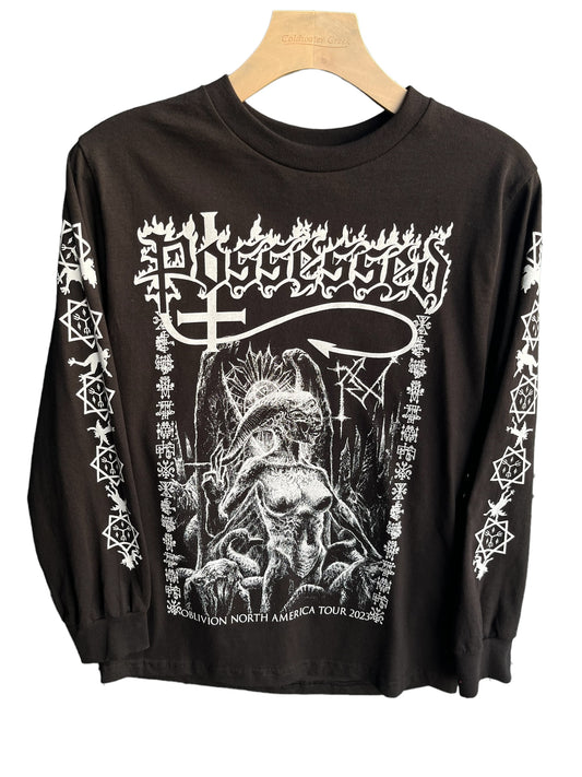 P005 Devil Bitch Long Sleeve